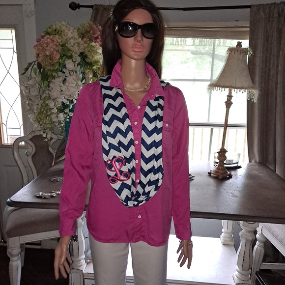 Monogram "L" scarf preppy Monogram scarf - Picture 11 of 13